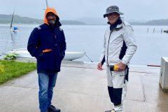 Menschen im Regen 1