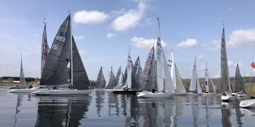 French Open 2.4 mR 2026 bei Sonnenschein und leichtem Wind<span class="rmp-archive-results-widget "><i class=" rmp-icon rmp-icon--ratings rmp-icon--trophy rmp-icon--full-highlight"></i><i class=" rmp-icon rmp-icon--ratings rmp-icon--trophy rmp-icon--full-highlight"></i><i class=" rmp-icon rmp-icon--ratings rmp-icon--trophy rmp-icon--full-highlight"></i><i class=" rmp-icon rmp-icon--ratings rmp-icon--trophy rmp-icon--full-highlight"></i><i class=" rmp-icon rmp-icon--ratings rmp-icon--trophy rmp-icon--full-highlight"></i> <span>5 (4)</span></span>